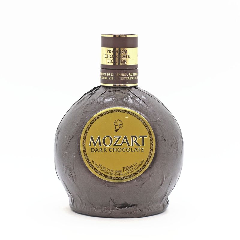 licor_aus_mozart_dark_chocolate_700ml_4154_1_96cf7b035431ccd346ac1ac6a24e5ec4